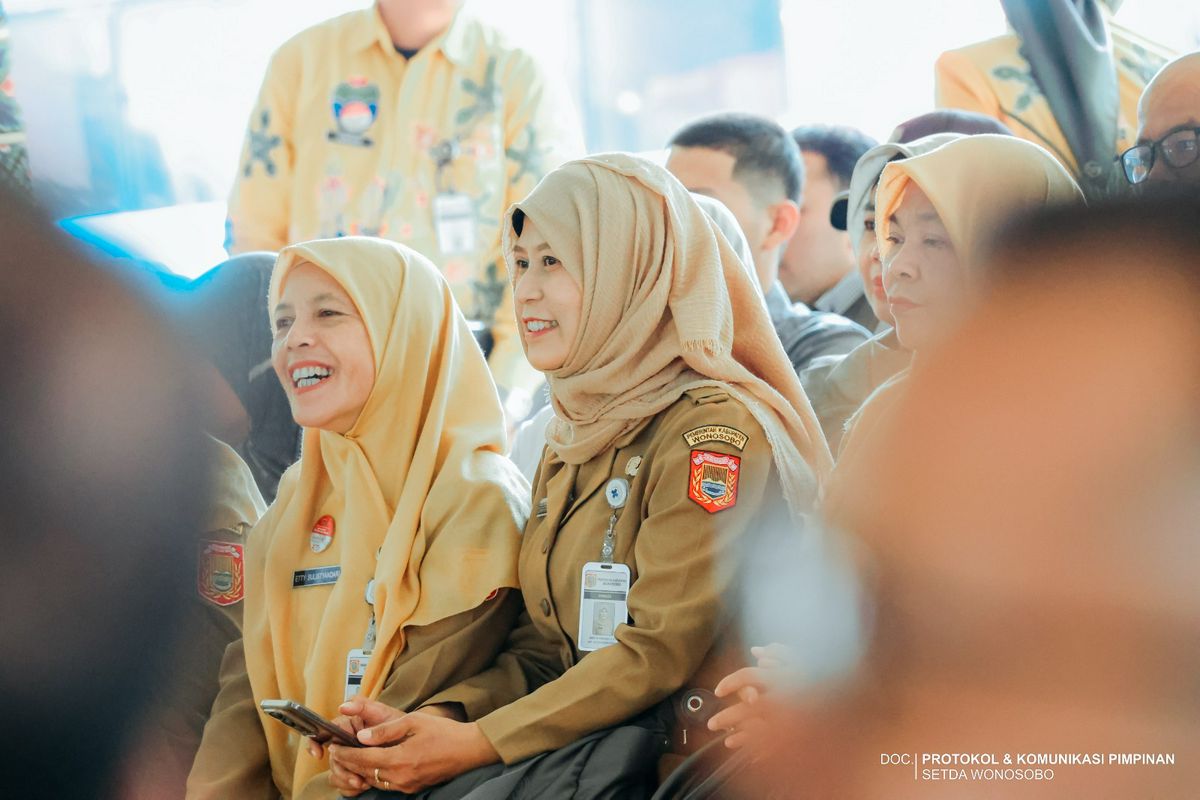 FESTIVAL CINTA KELUARGA IV, PEMKAB WONOSOBO DORONG PENGASUHAN BERKUALITAS LEWAT GERAKAN WAYAH