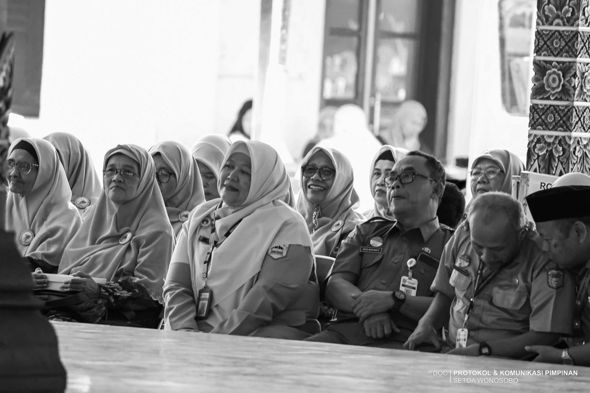 FESTIVAL CINTA KELUARGA IV, PEMKAB WONOSOBO DORONG PENGASUHAN BERKUALITAS LEWAT GERAKAN WAYAH