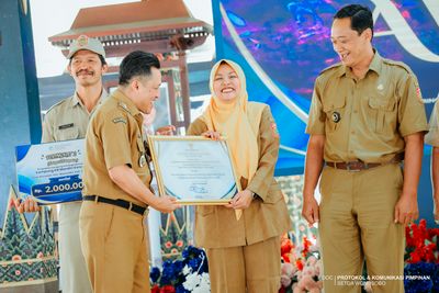 FESTIVAL CINTA KELUARGA IV, PEMKAB WONOSOBO DORONG PENGASUHAN BERKUALITAS LEWAT GERAKAN WAYAH