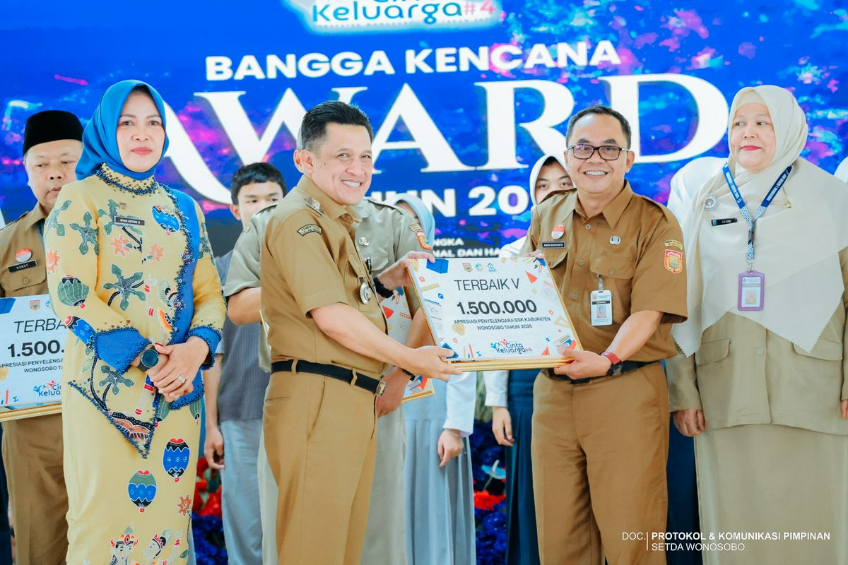 FESTIVAL CINTA KELUARGA IV, PEMKAB WONOSOBO DORONG PENGASUHAN BERKUALITAS LEWAT GERAKAN WAYAH
