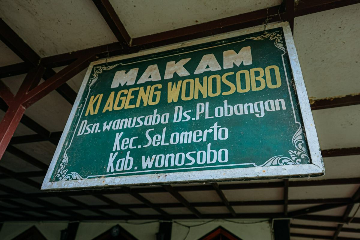 Ziarah Makam Ki Ageng Wanasaba dan Prosesi Bedhol Kedhaton