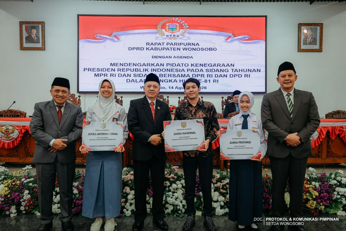 Rapat Paripurna DPRD Kabupaten Wonosobo mendengarkan Pidato Kenegaraan Presiden Republik Indonesia 