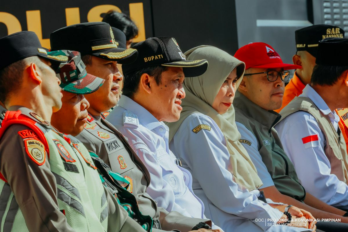 APEL SIAGA KARHUTLA, BUPATI WONOSOBO TEKANKAN PENCEGAHAN DAN RESPONS CEPAT