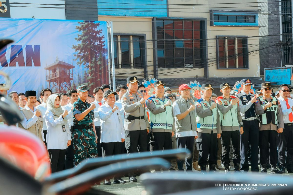 APEL SIAGA KARHUTLA, BUPATI WONOSOBO TEKANKAN PENCEGAHAN DAN RESPONS CEPAT
