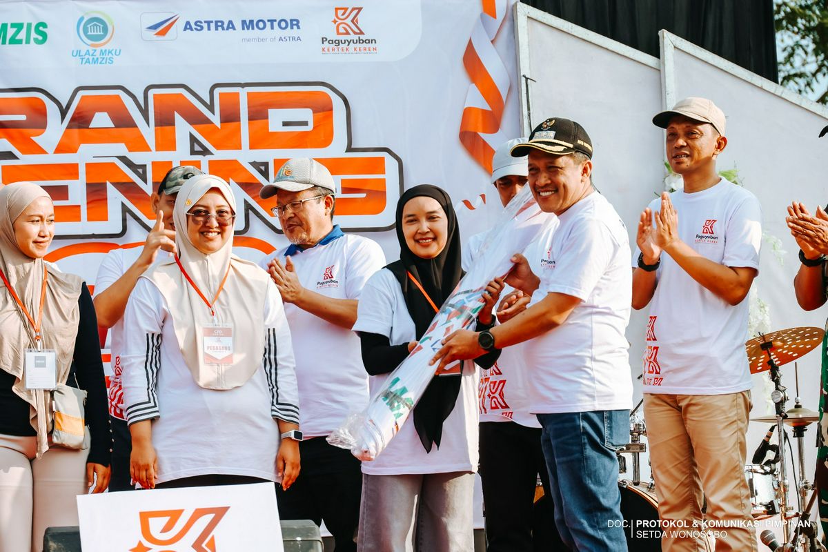 BUPATI WONOSOBO LUNCURKAN CFD KERTEK, HADIRKAN RUANG PUBLIK BARU DAN PENGGERAK EKONOMI