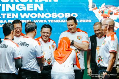 BUPATI WONOSOBO KUKUHKAN 212 PERSONEL KONTINGEN PORPROV XVII, WONOSOBO SIAP BERLAGA DI SEMARANG RAYA