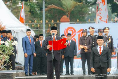 HUT ke-81 RI di Wonosobo Digelar Sederhana, Pejabat dan Rakyat Berdiri Bersama