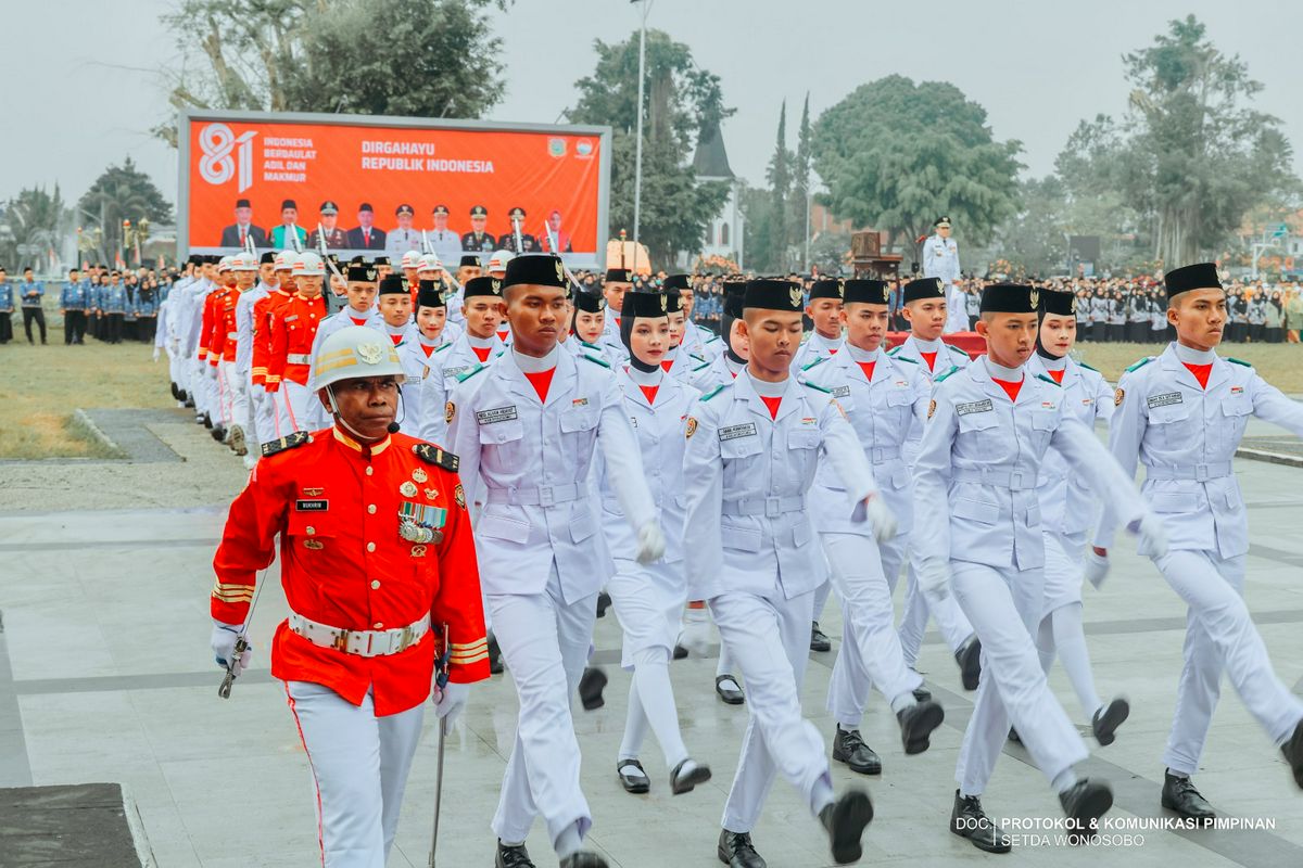 HUT ke-81 RI di Wonosobo Digelar Sederhana, Pejabat dan Rakyat Berdiri Bersama