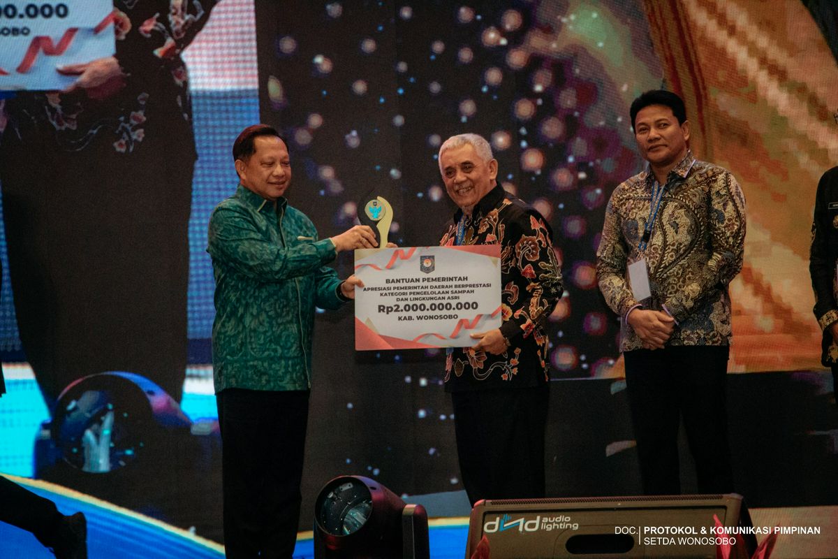 Wonosobo Raih Juara I Pengelolaan Sampah dan Lingkungan Asri Tingkat Regional Jawa-Bali