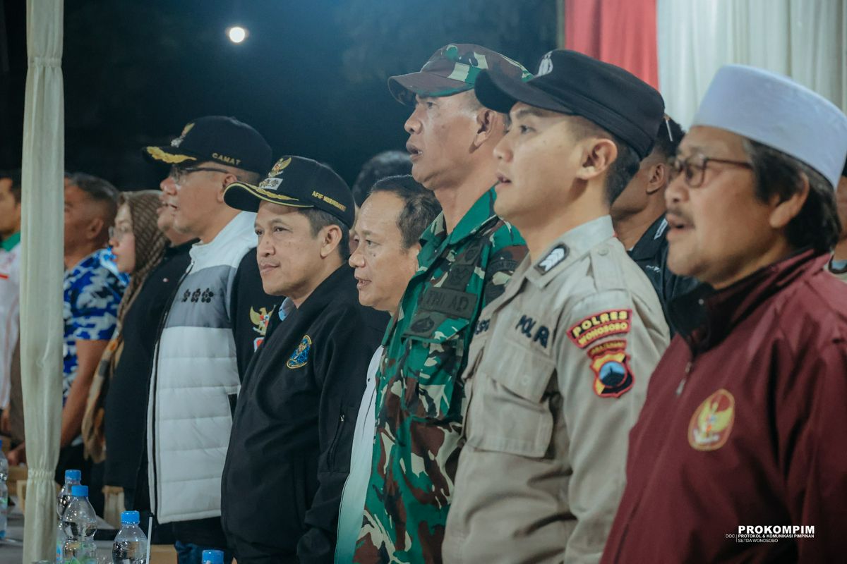 Bupati Wonosobo Buka Turnamen Bola Voli AMPELDENTO1979 Bupati Cup III