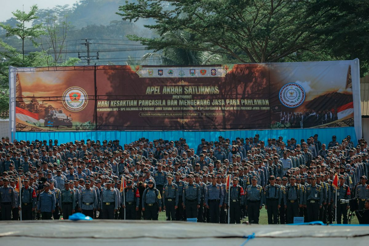 Apel Akbar Satuan Perlindungan Masyarakat (Satlinmas) Provinsi Jawa Tengah