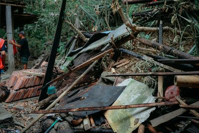 Penyerahan Bantuan oleh Wakil Bupati kepada korban terdampak Kebakaran 