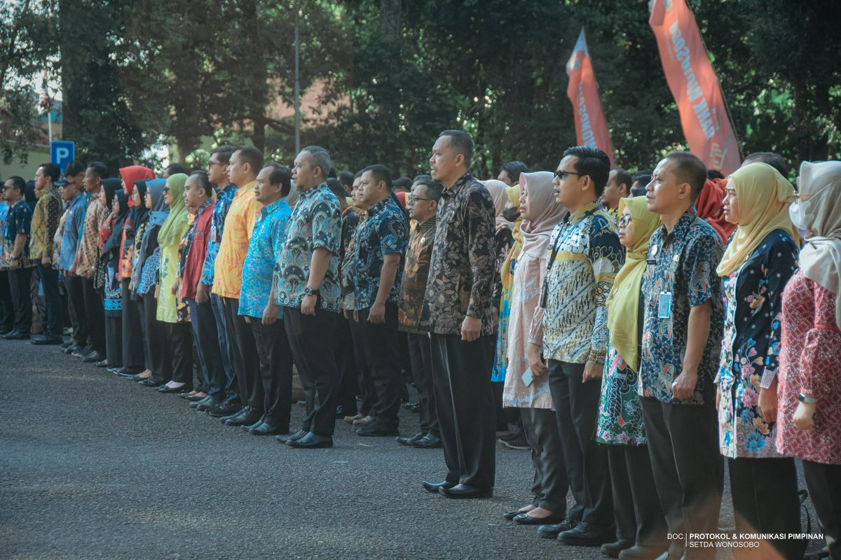 Apel Kamis Rutin Mingguan ASN