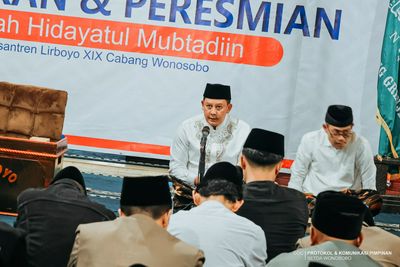 LIRBOYO XIX HADIR DI WONOSOBO, WABUP SOROTI PERAN STRATEGIS PONPES