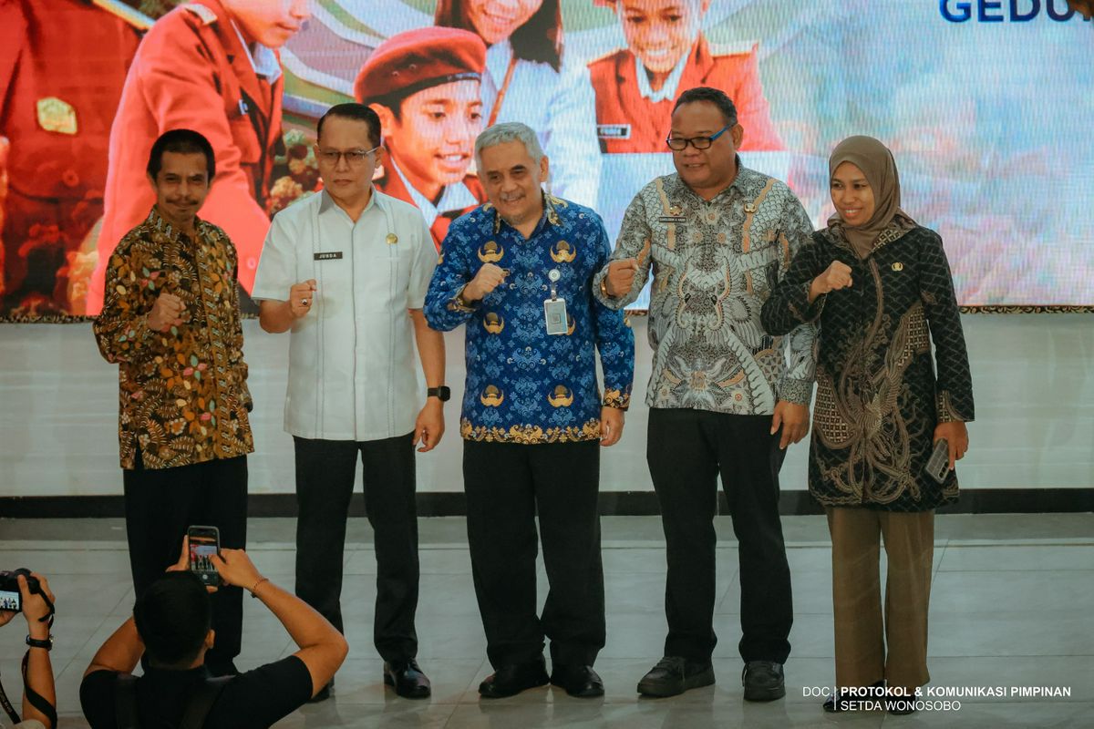 MENSOS GENJOT PEMBANGUNAN SEKOLAH RAKYAT PERMANEN, WONOSOBO MANTAPKAN SINERGI DENGAN PEMERINTAH PUSAT