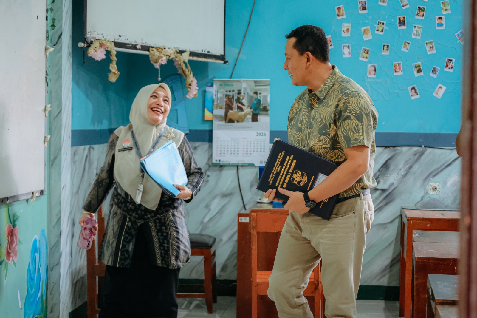 Gerakan Ayah Mengambil Rapor (GEMAR) di SMP Negeri 1 Wonosobo