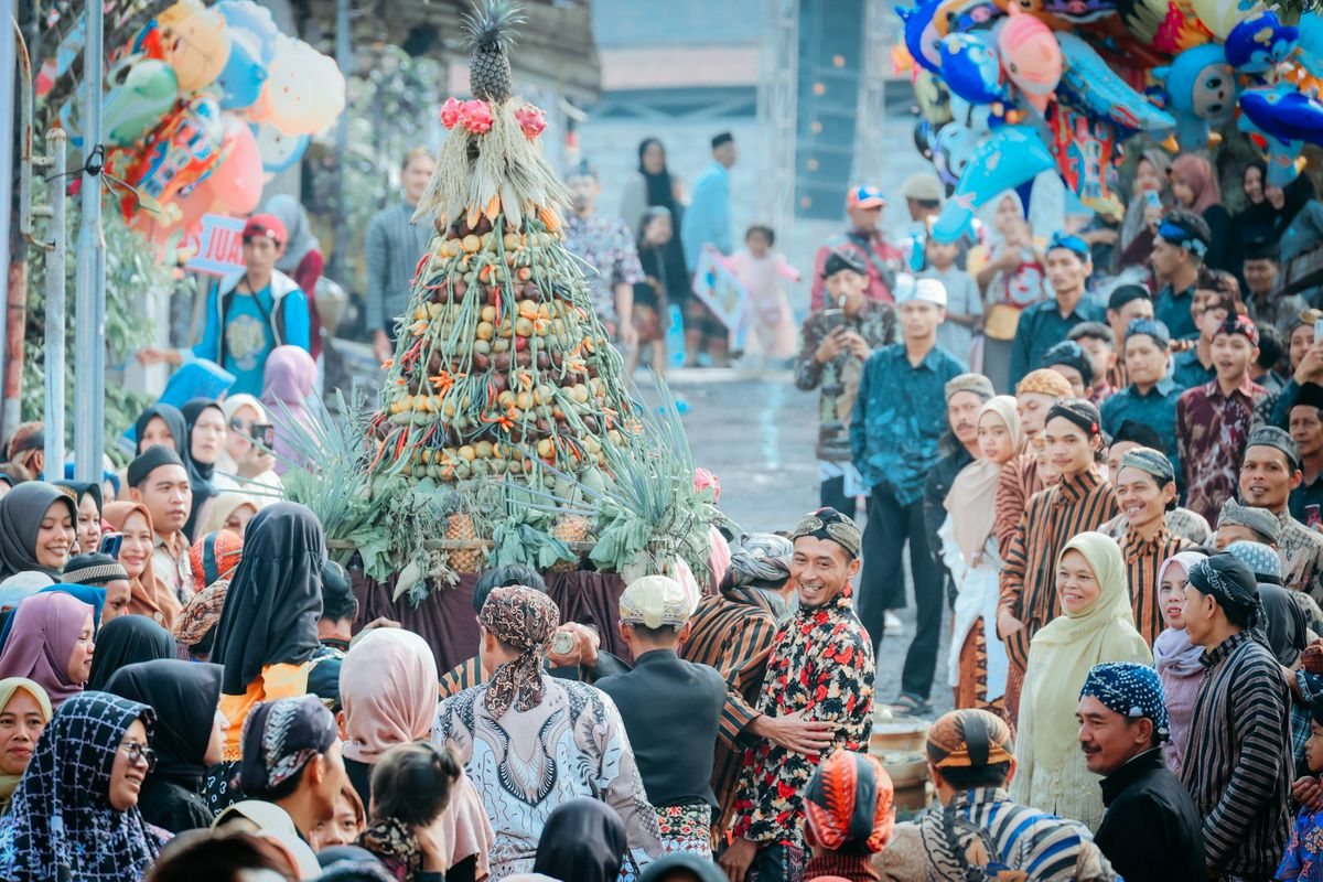 Merti Desa sekaligus meresmikan Masjid Baiturridwan