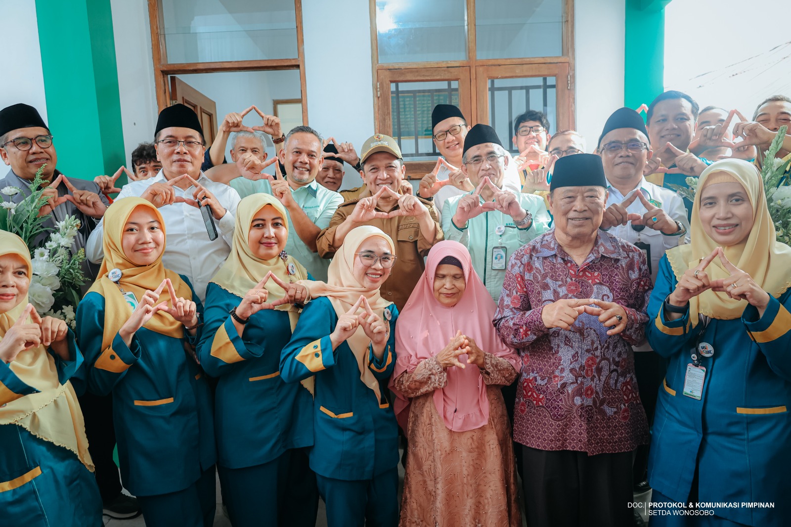 68e771661ae5e_WhatsApp Image 2025-10-06 at 15.54.46 (1).jpeg