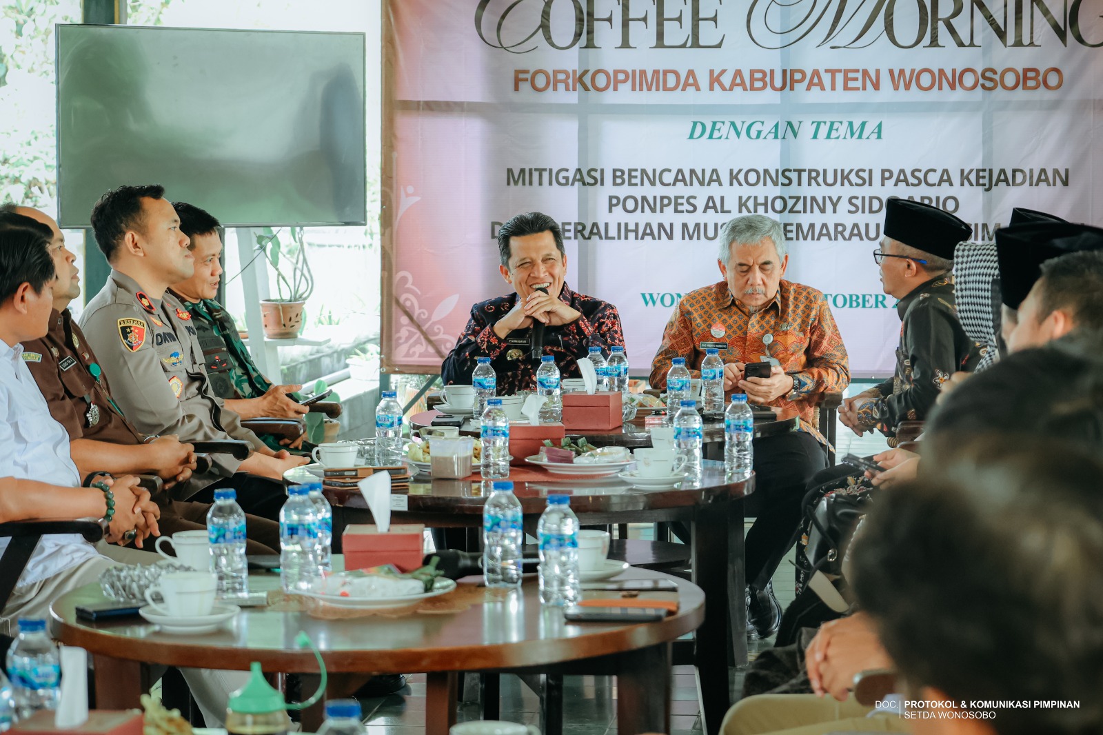 Coffee Morning dengan tema Mitigasi Bencana Konstruksi Pasca Kejadian Ponpes Al-Khoziny Sidoarjo dan Peralihan Musim Kemarau ke Musim Penghujan