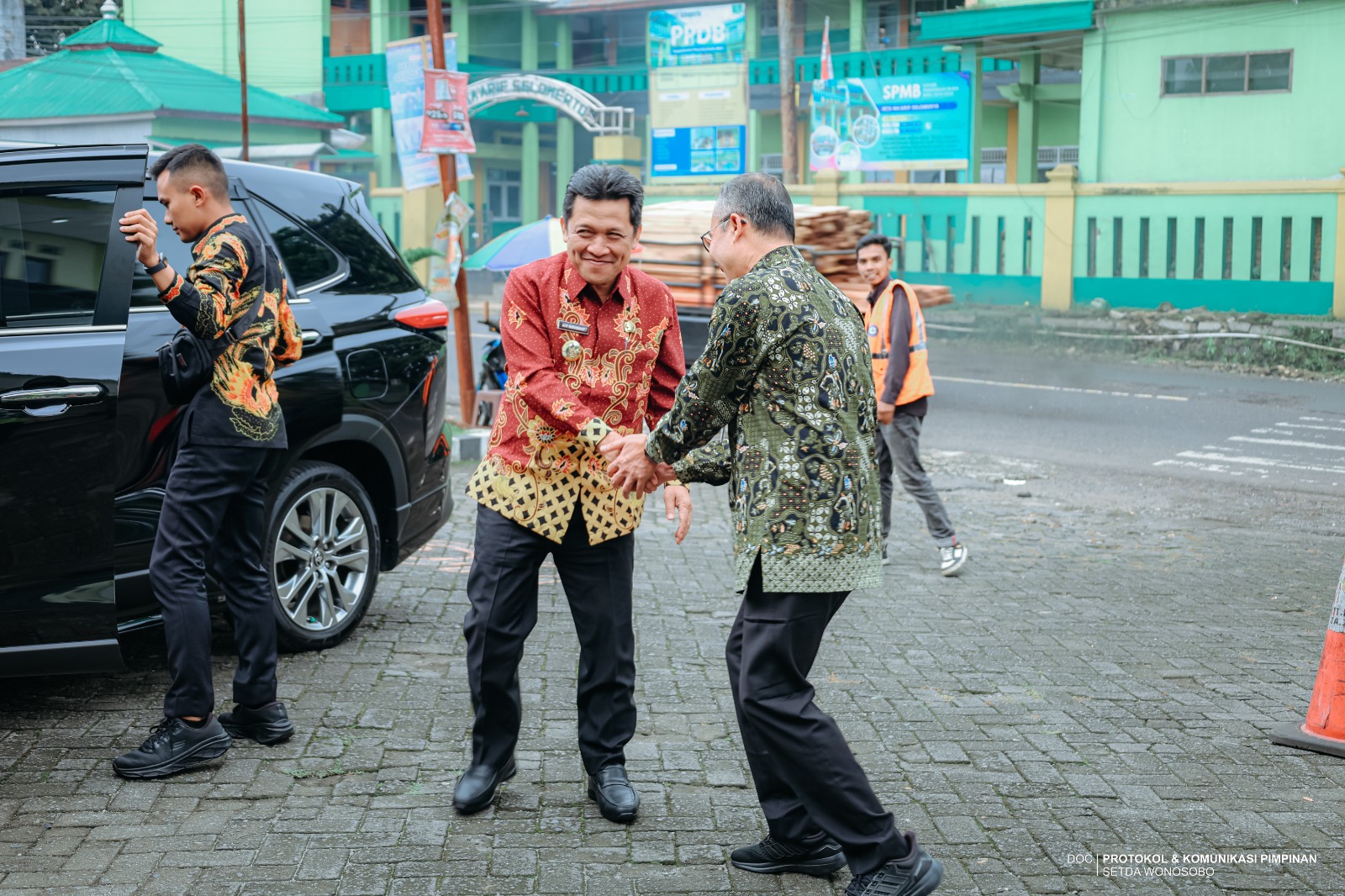 69040d9d7085b_WhatsApp Image 2025-10-23 at 13.00.54.jpeg