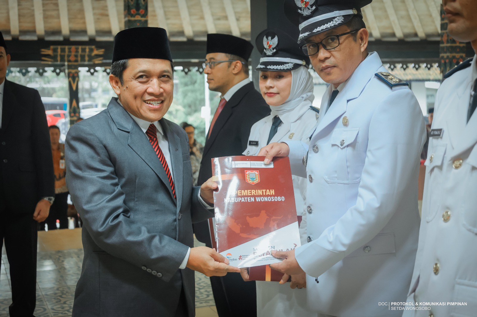 69040ddcd84cd_WhatsApp Image 2025-10-24 at 15.09.43.jpeg