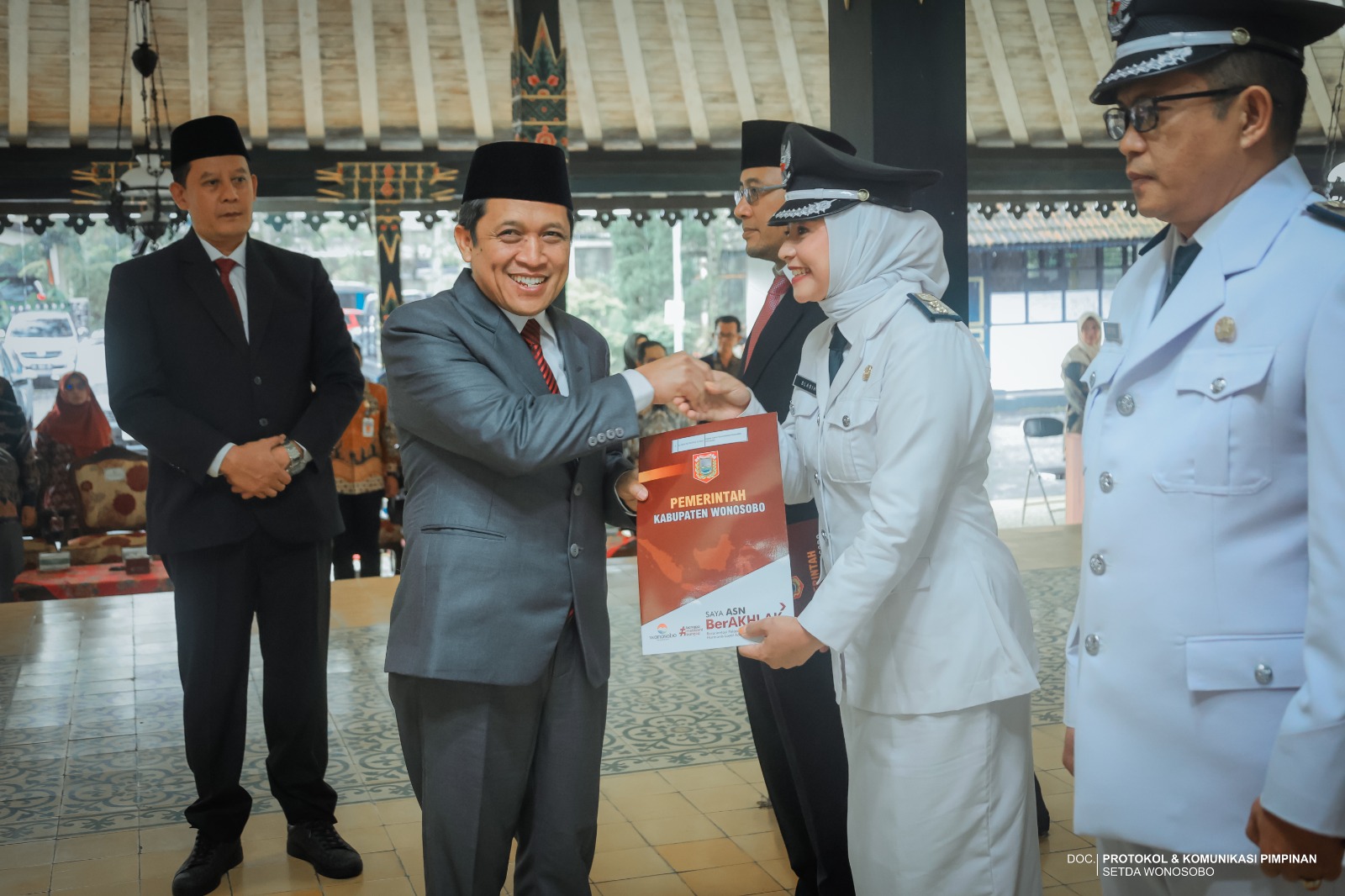 69040dde99b95_WhatsApp Image 2025-10-24 at 15.09.42 (1).jpeg