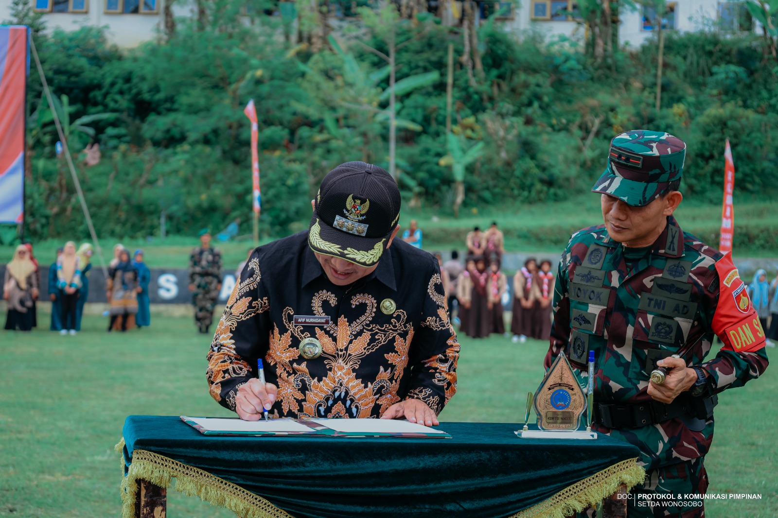 690d4ff4d2d80_WhatsApp Image 2025-11-06 at 14.03.45 (1).jpeg