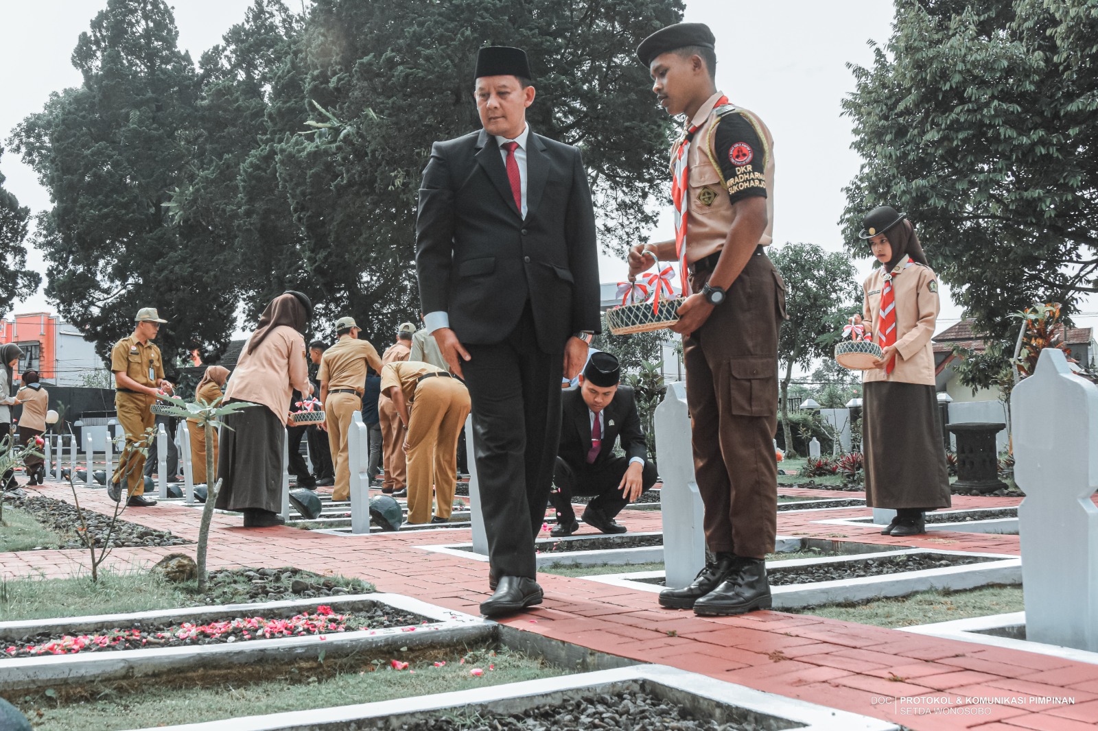 691d7e486f80c_WhatsApp Image 2025-11-10 at 09.59.52 (1).jpeg