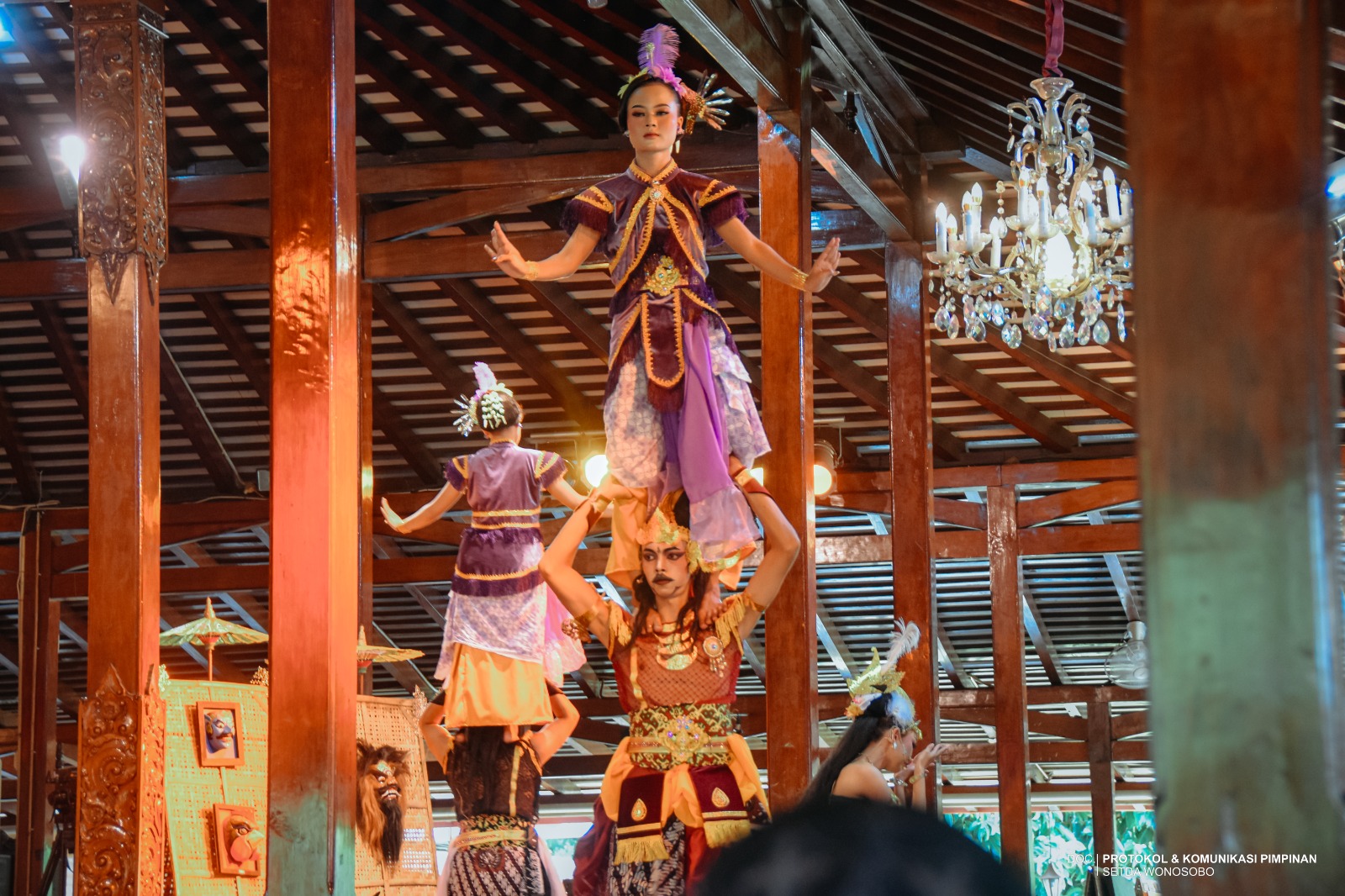 691d8051d412f_WhatsApp Image 2025-11-18 at 09.26.59 (2).jpeg