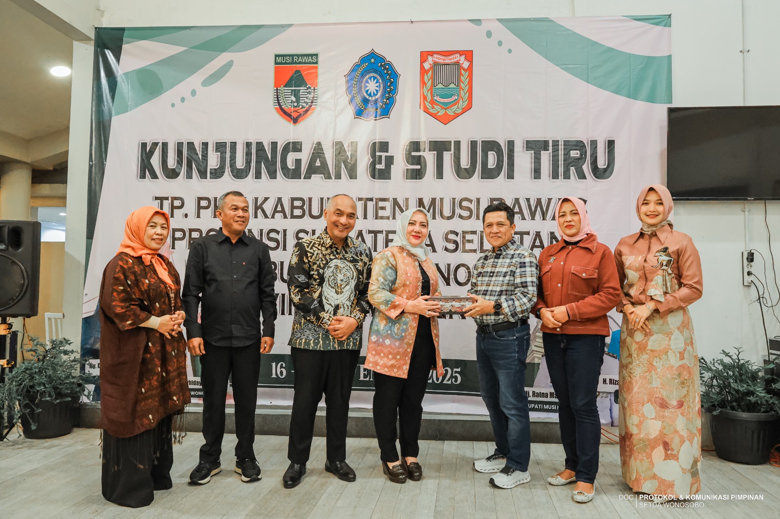 691d80863ea81_WhatsApp Image 2025-11-18 at 09.28.06.jpeg