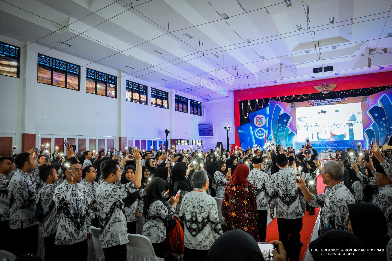 69295247db784_WhatsApp Image 2025-11-25 at 14.01.24 (1).jpeg