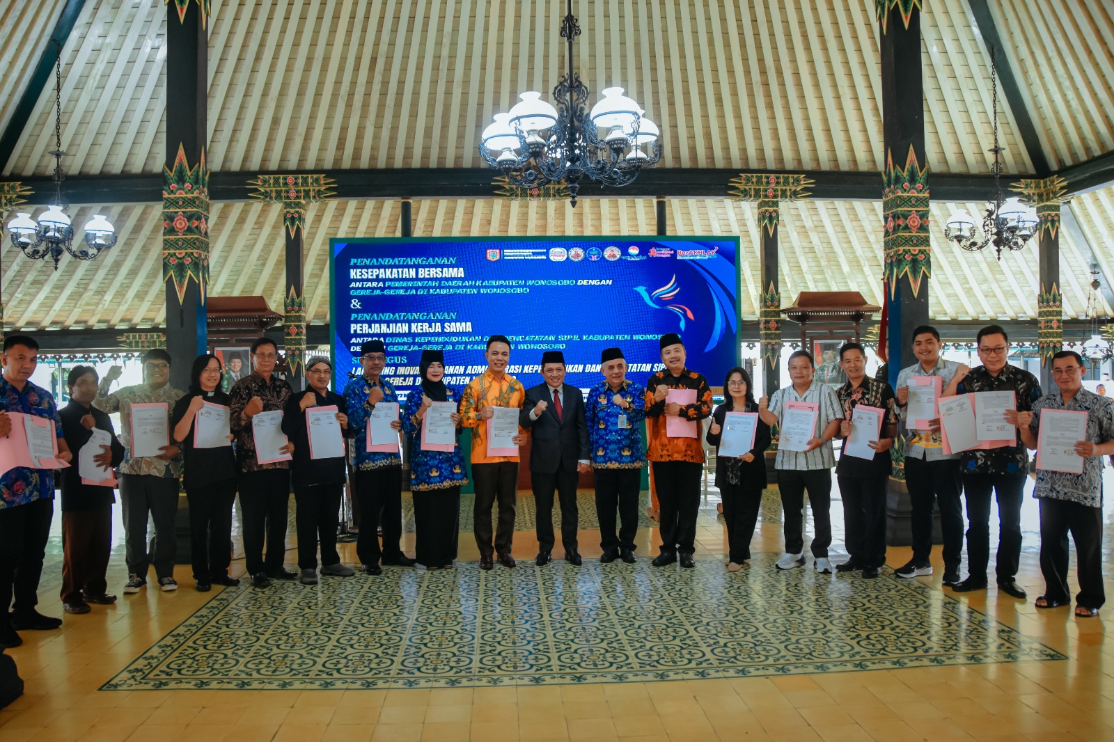 6929546a1199d_WhatsApp Image 2025-11-27 at 16.13.46 (1).jpeg