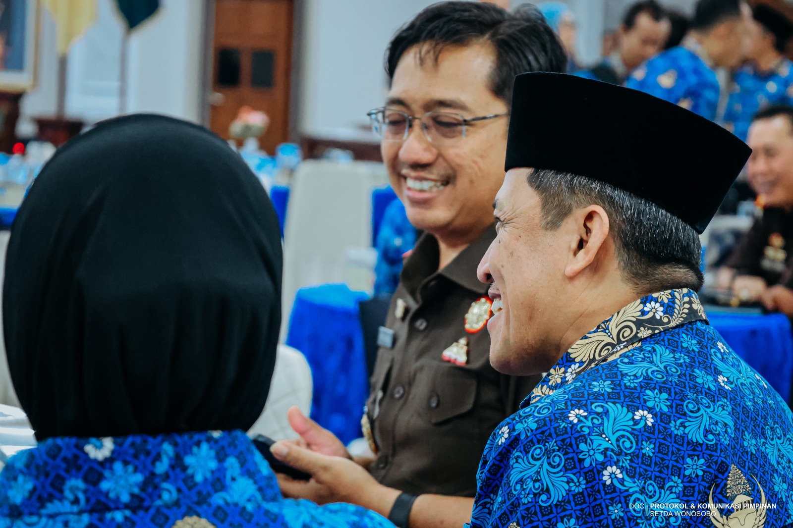 6931be5f9ac20_WHATSA~2.JPE