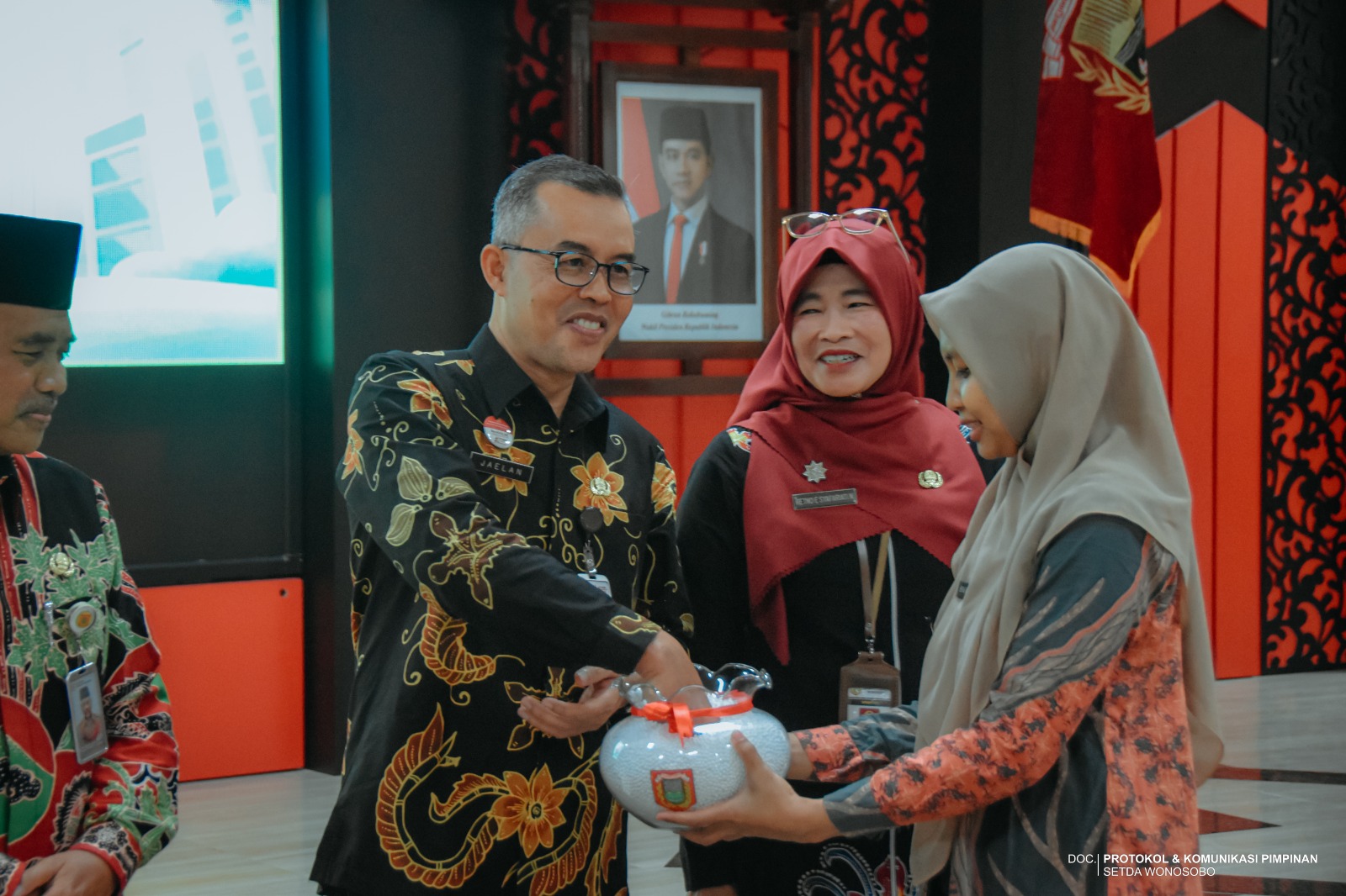 693a75c94ec2f_WhatsApp Image 2025-12-11 at 09.35.04 (2).jpeg