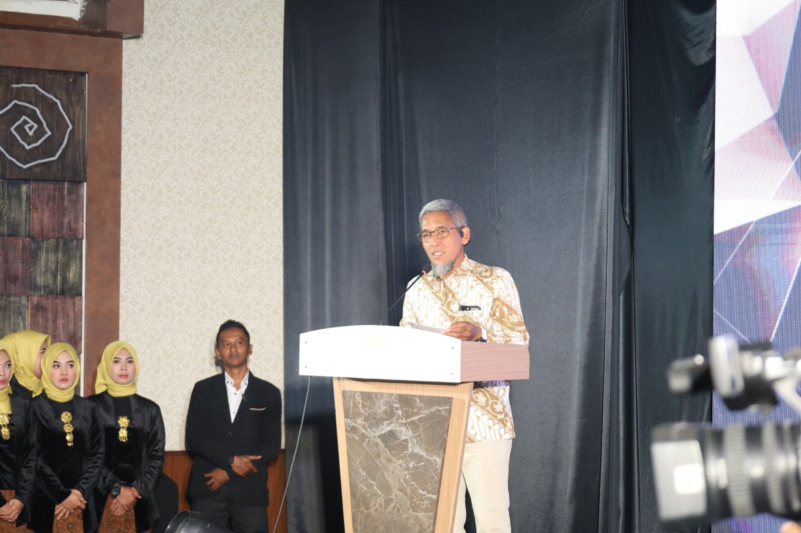 693f65d537988_WhatsApp Image 2025-12-13 at 01.00.00 (2).jpeg