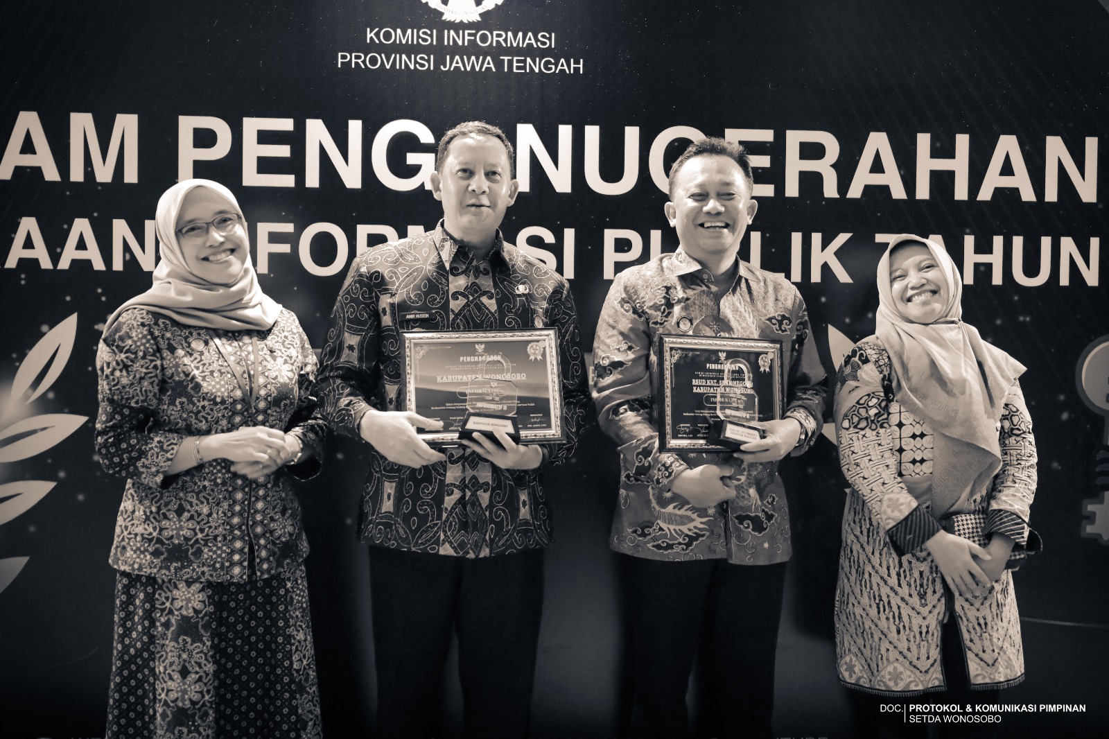 6944b4dbb29c5_WhatsApp Image 2025-12-17 at 01.03.05.jpeg