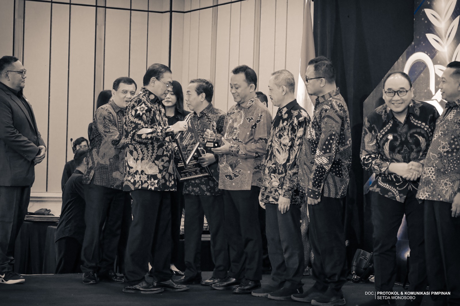 6944b4de5e64b_WhatsApp Image 2025-12-17 at 01.03.10 (1).jpeg