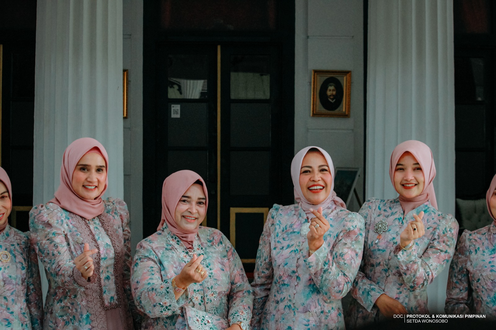 6944b7ec6bce9_WhatsApp Image 2025-12-18 at 11.31.05 (1).jpeg