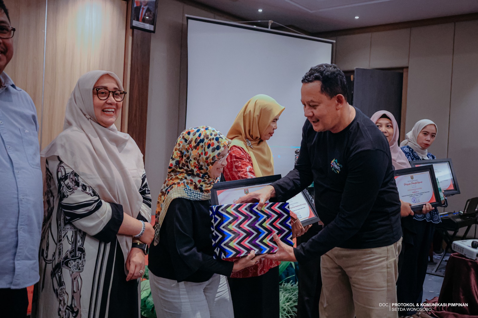 694972f598eec_WHBB7D~1.JPE