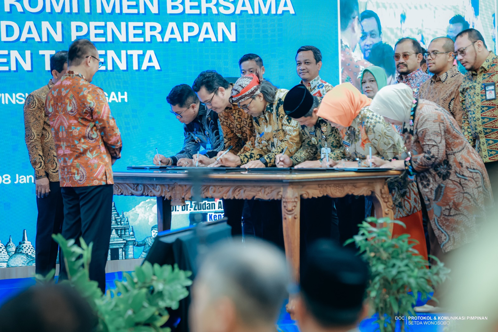 695f6bc4c27dc_WhatsApp Image 2026-01-08 at 15.06.08.jpeg