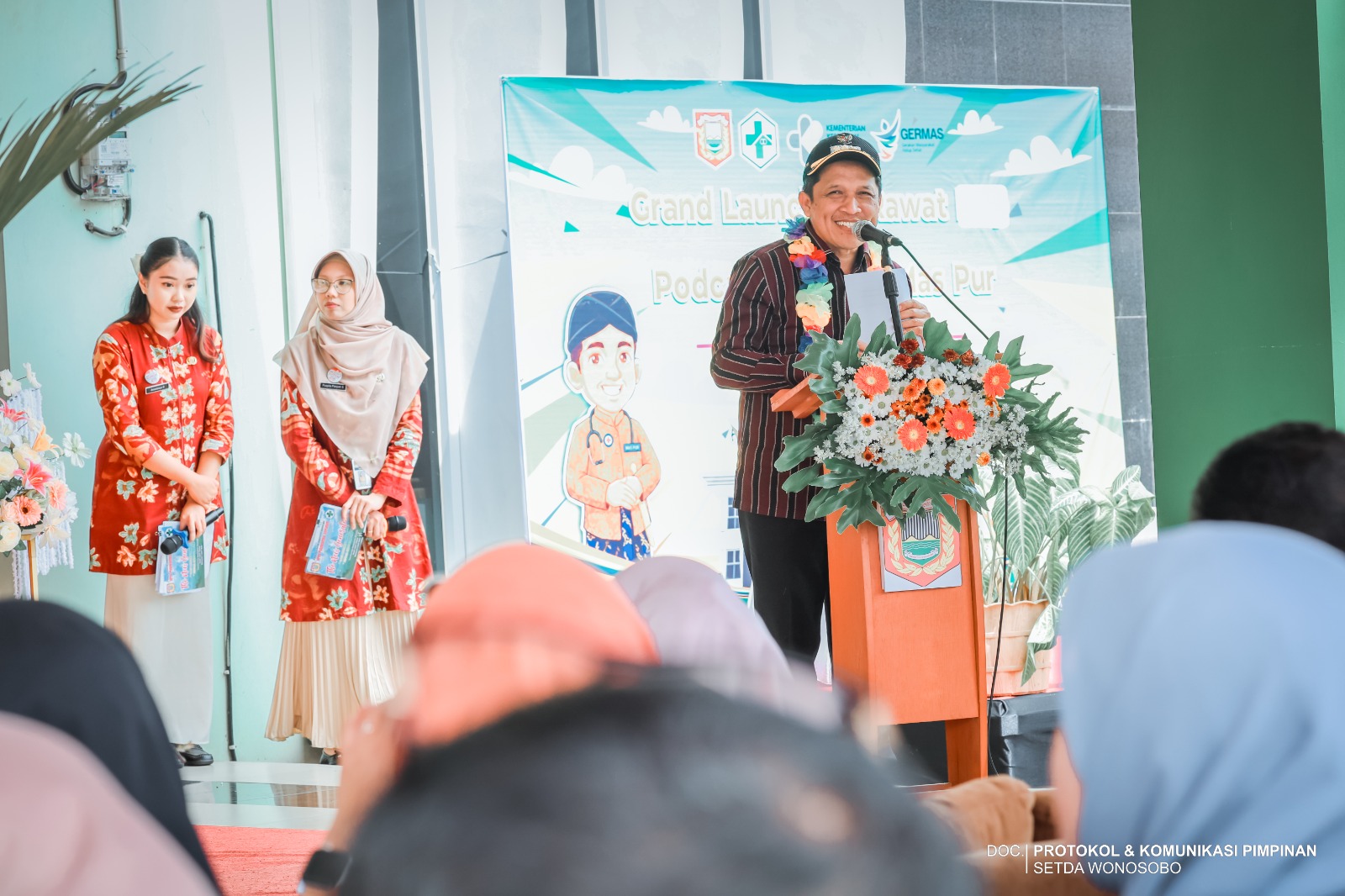 PERKUAT TRANSFORMASI LAYANAN KESEHATAN, BUPATI WONOSOBO RESMIKAN RAWAT JALAN DAN PODCAST SAHABAT MAS PUR