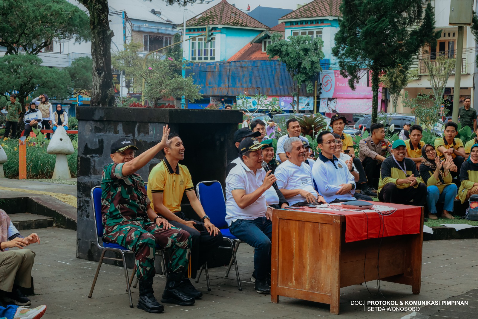 699e48aa8ab3e_WHATSA~1.JPE