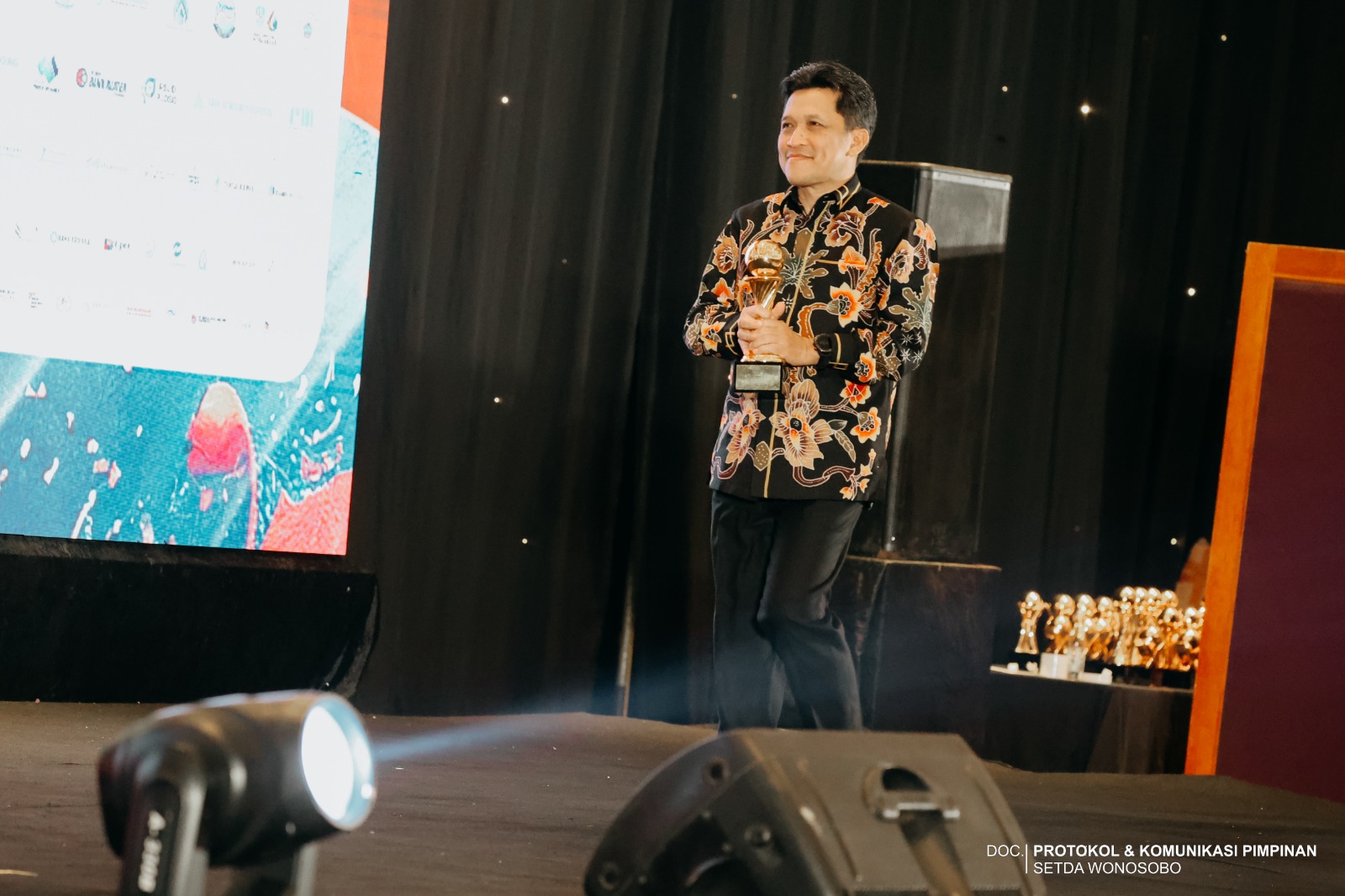 69dde844bf371_WhatsApp Image 2026-04-14 at 04.26.54 (1).jpeg