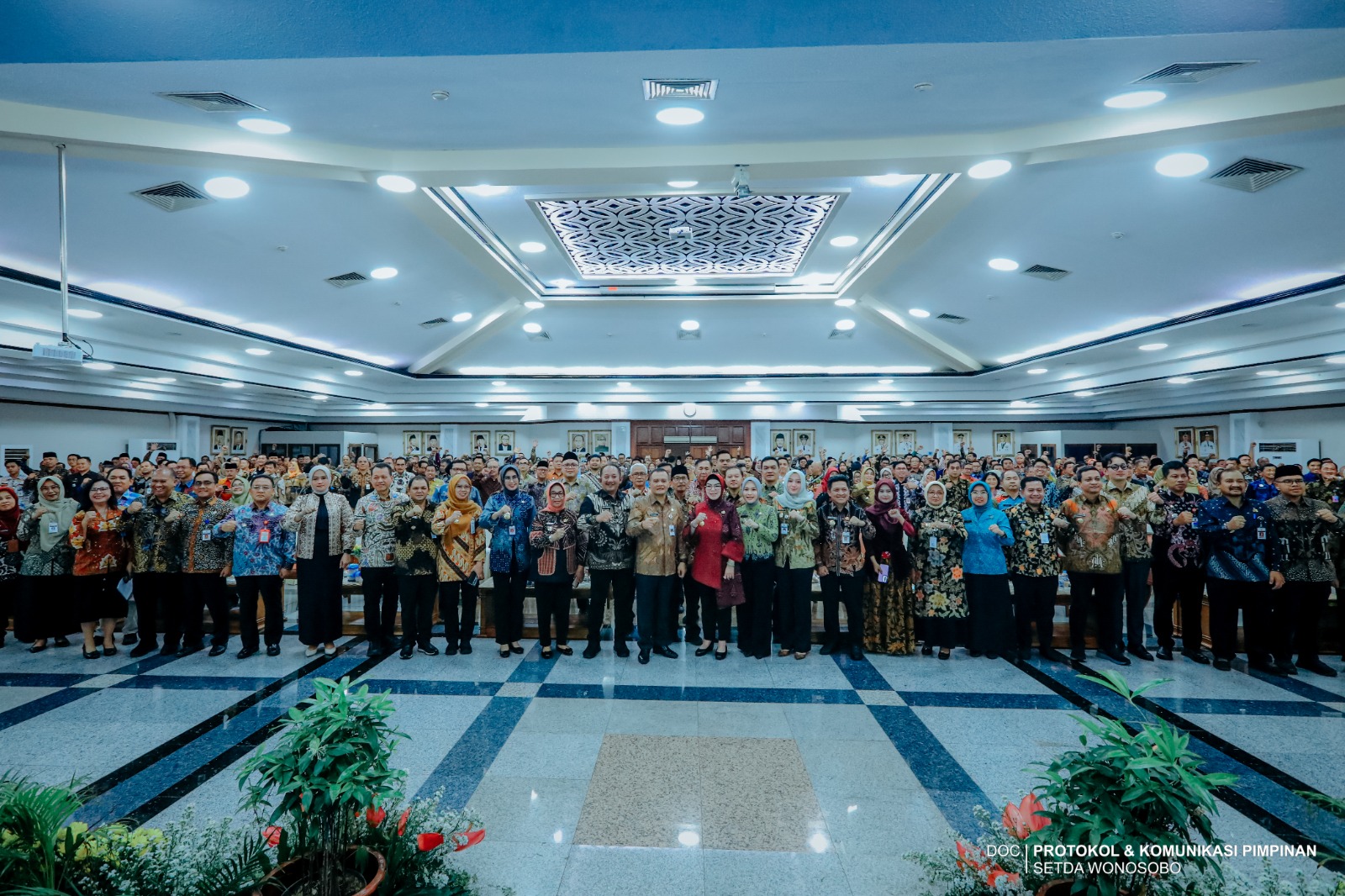 69e1bbe502fce_WhatsApp Image 2026-04-16 at 17.59.09 (1).jpeg