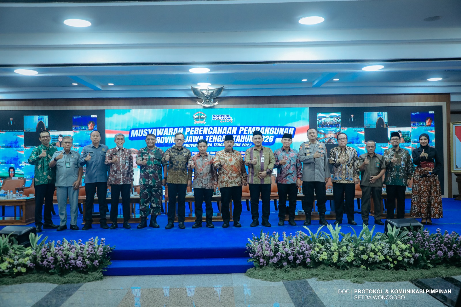 69f2af7ad6a08_WH1376~1.JPE