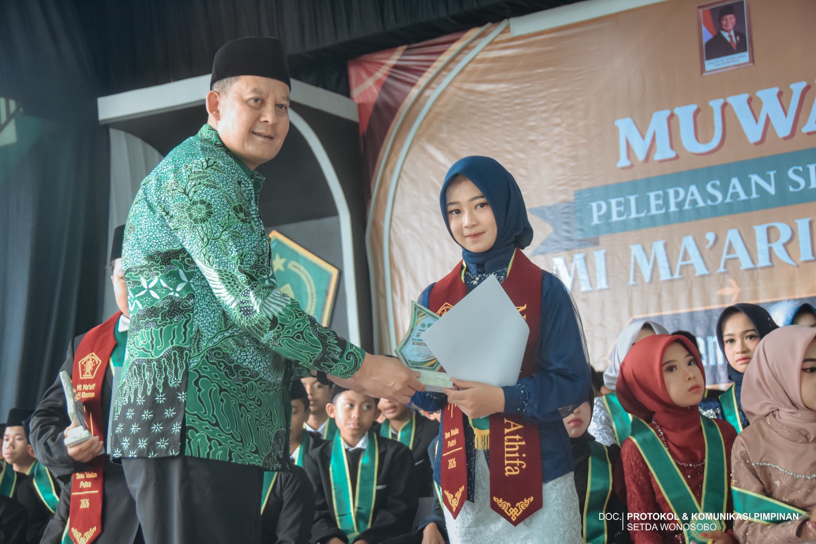 Muwadda’h MI Ma’arif NU Klesman ke-57 dan Khataman Aqidatul Awam ke-3